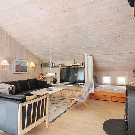 Adelbrand - 400m From The Sea By Interhome Feriehus *